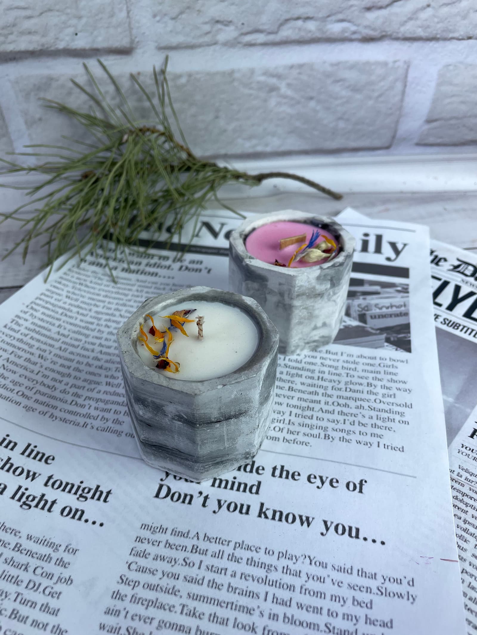 Size M Adult Craft Supply Kit - Create Beautiful Candles with Soy Wax