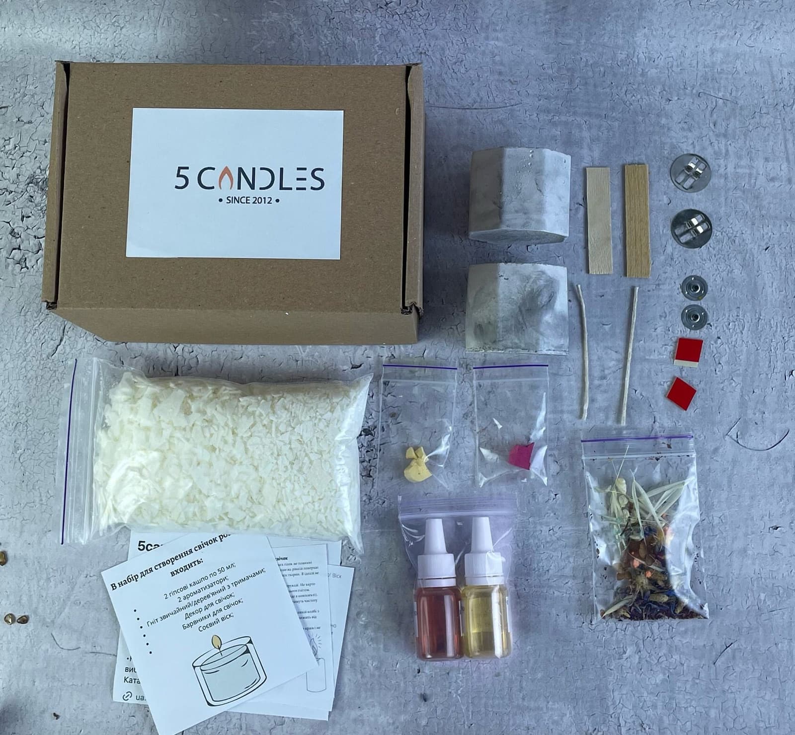 Craft Your Own Candles with our DIY Kit - Size M for Adult Crafting