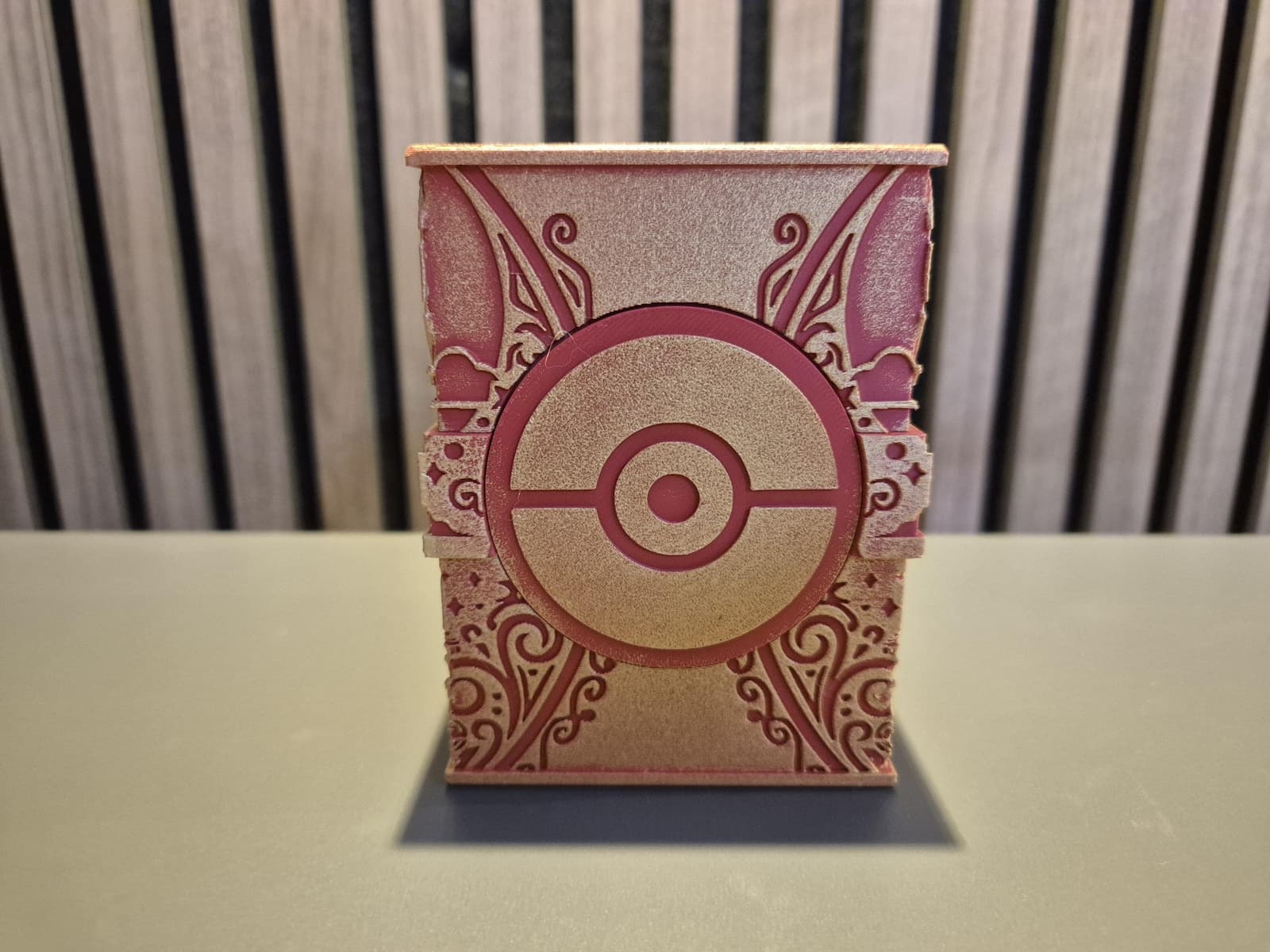 Caja para barajas TCG pintada a mano, foto 6