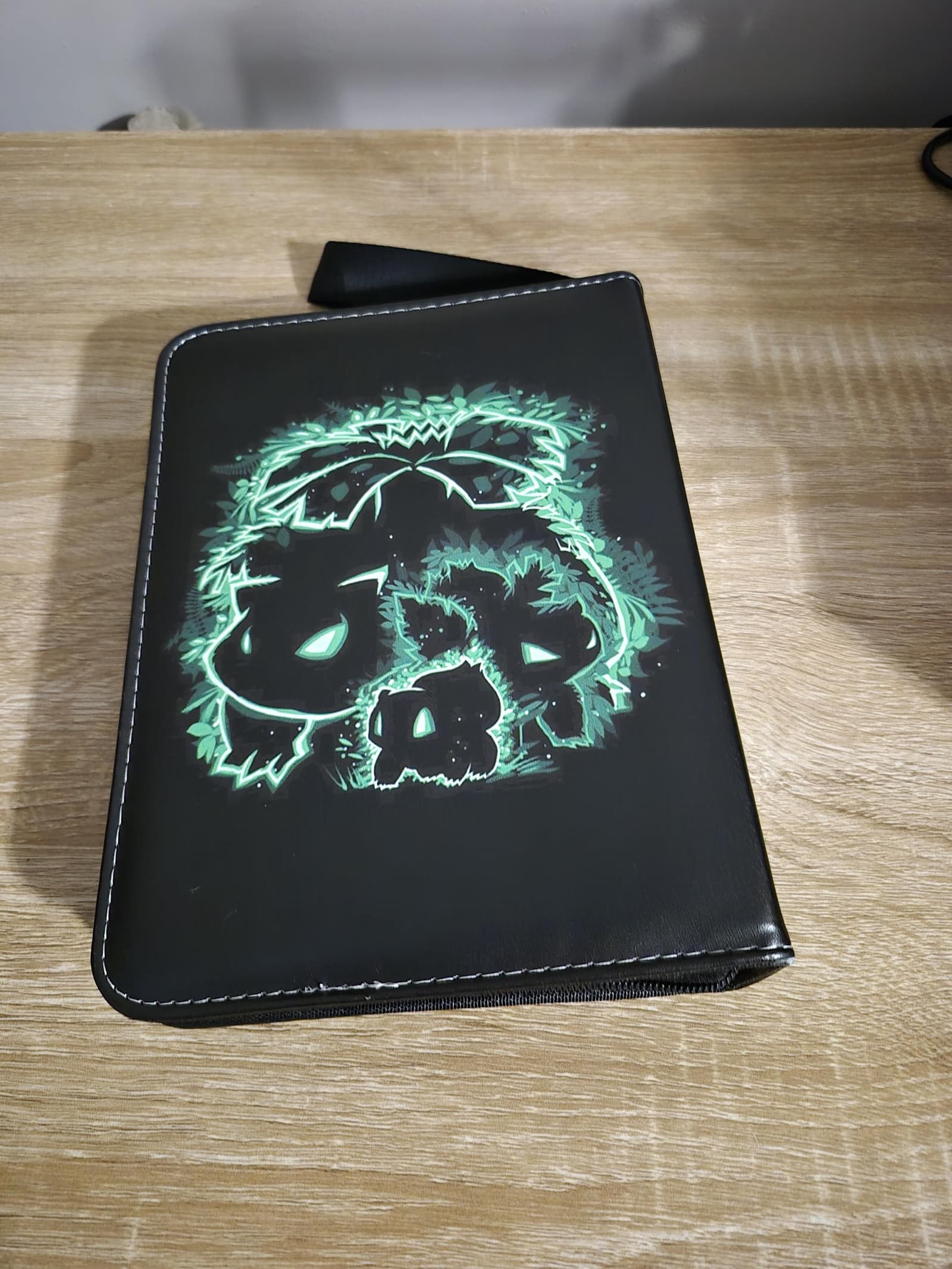 Álbum archivador personalizado de Charizard para cartas Pokémon, foto 5