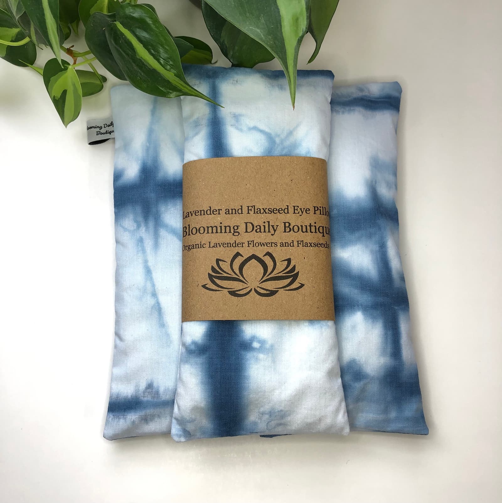 Saco de ojos aromático con tinte shibori para la relajacion