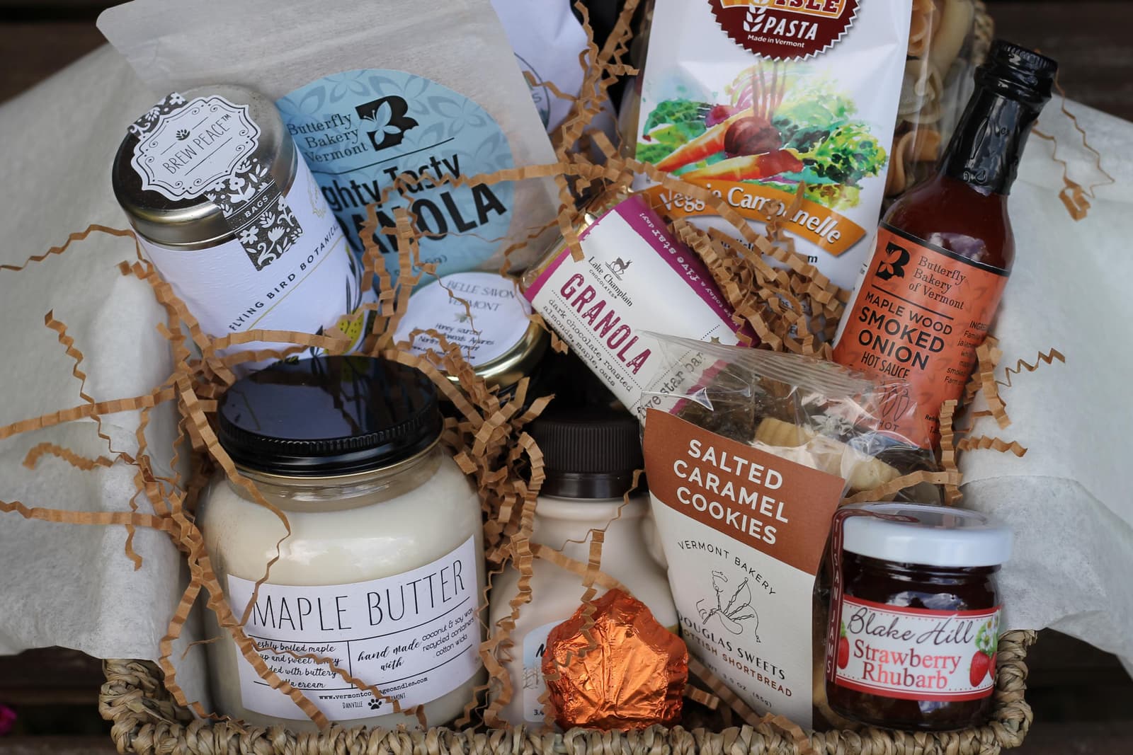 Cesta de regalo gourmet de Vermont con productos artesanos, foto 3