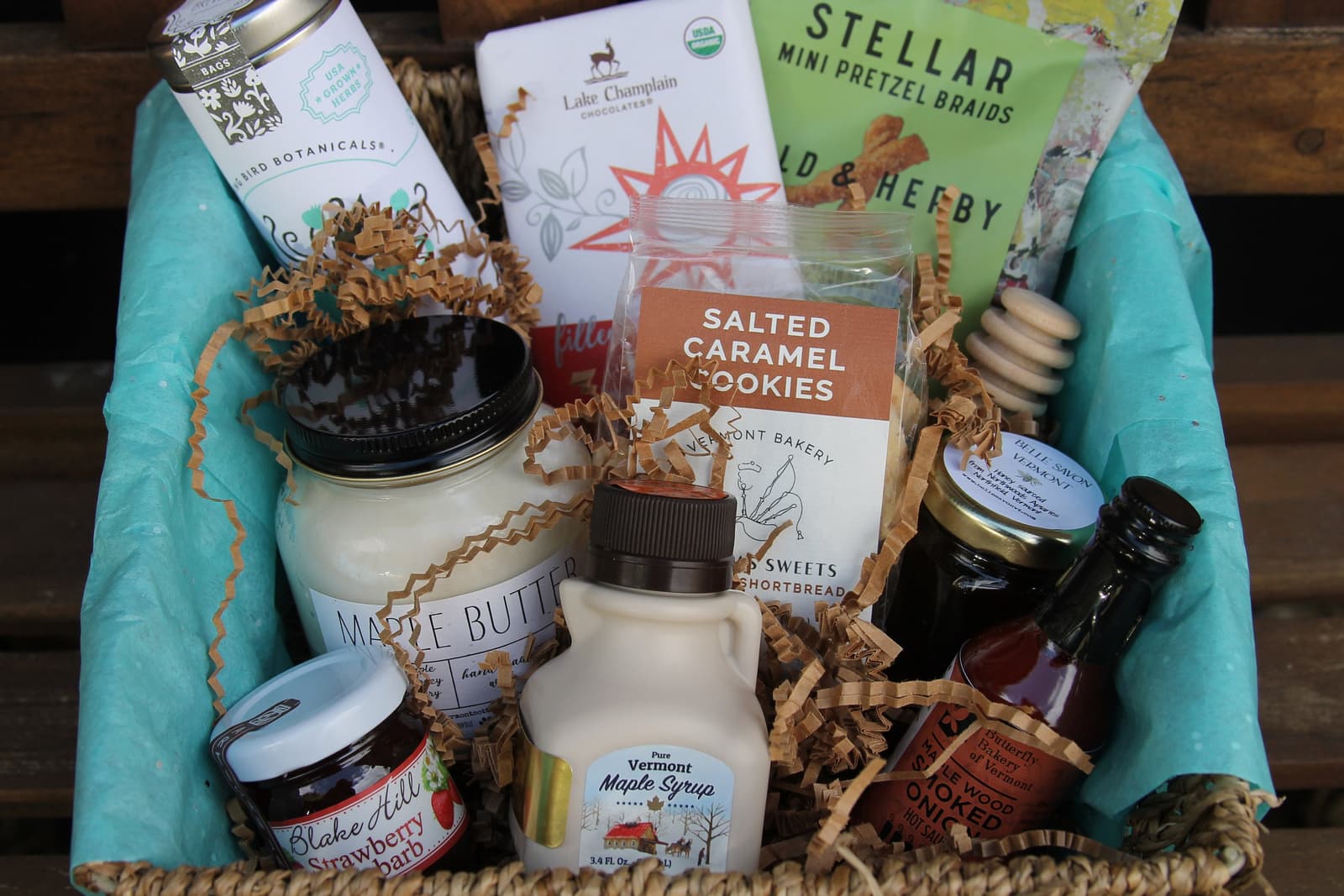 Cesta de regalo gourmet de Vermont con productos artesanos, foto 2