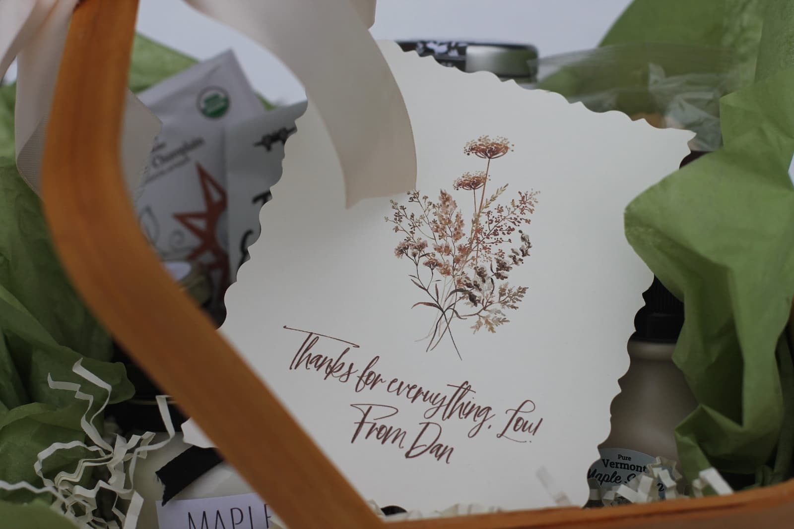 Cesta de regalo gourmet de Vermont con productos artesanos, foto 7