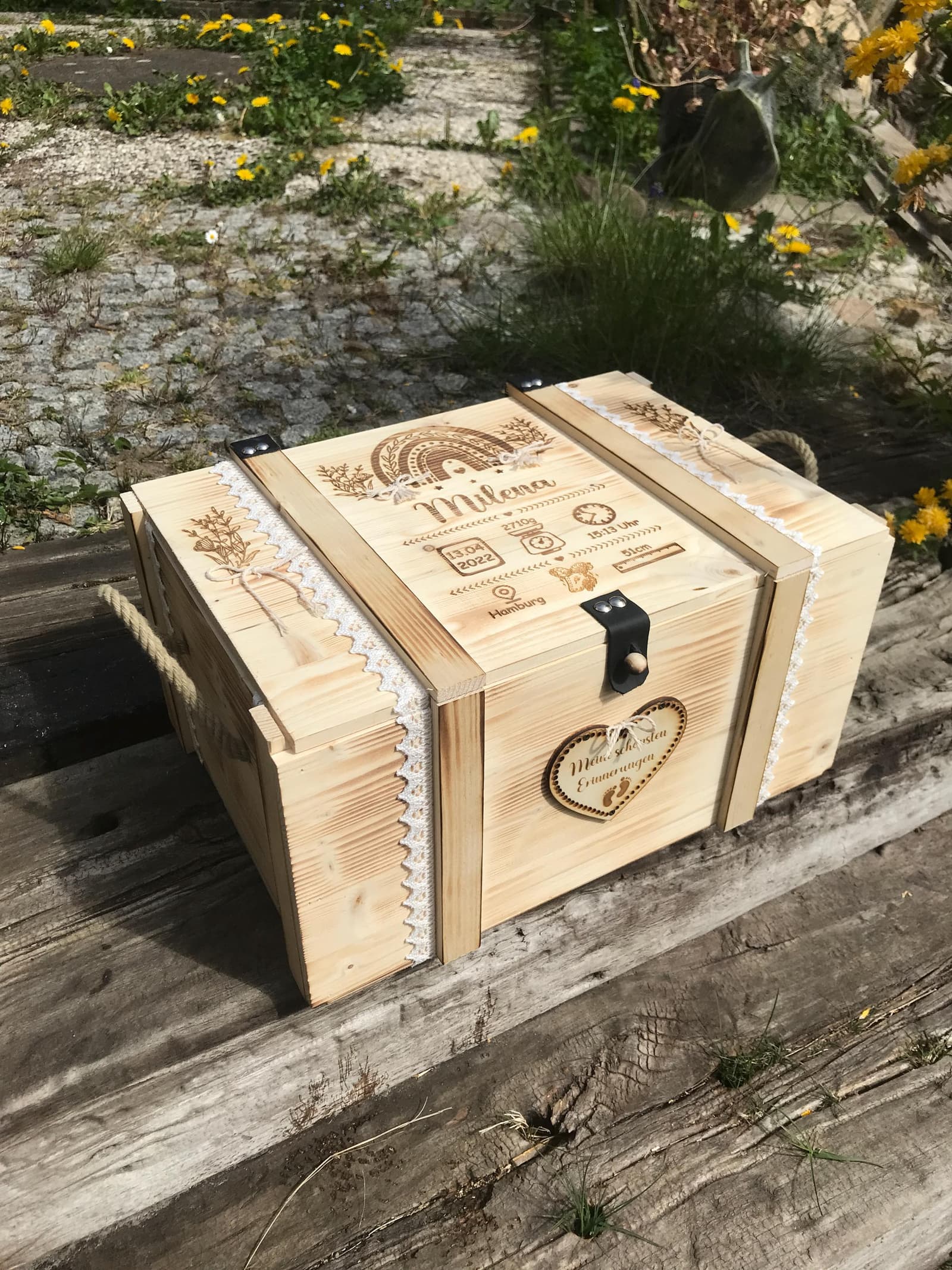Caja de recuerdos de madera personalizada con arcoíris, foto 12