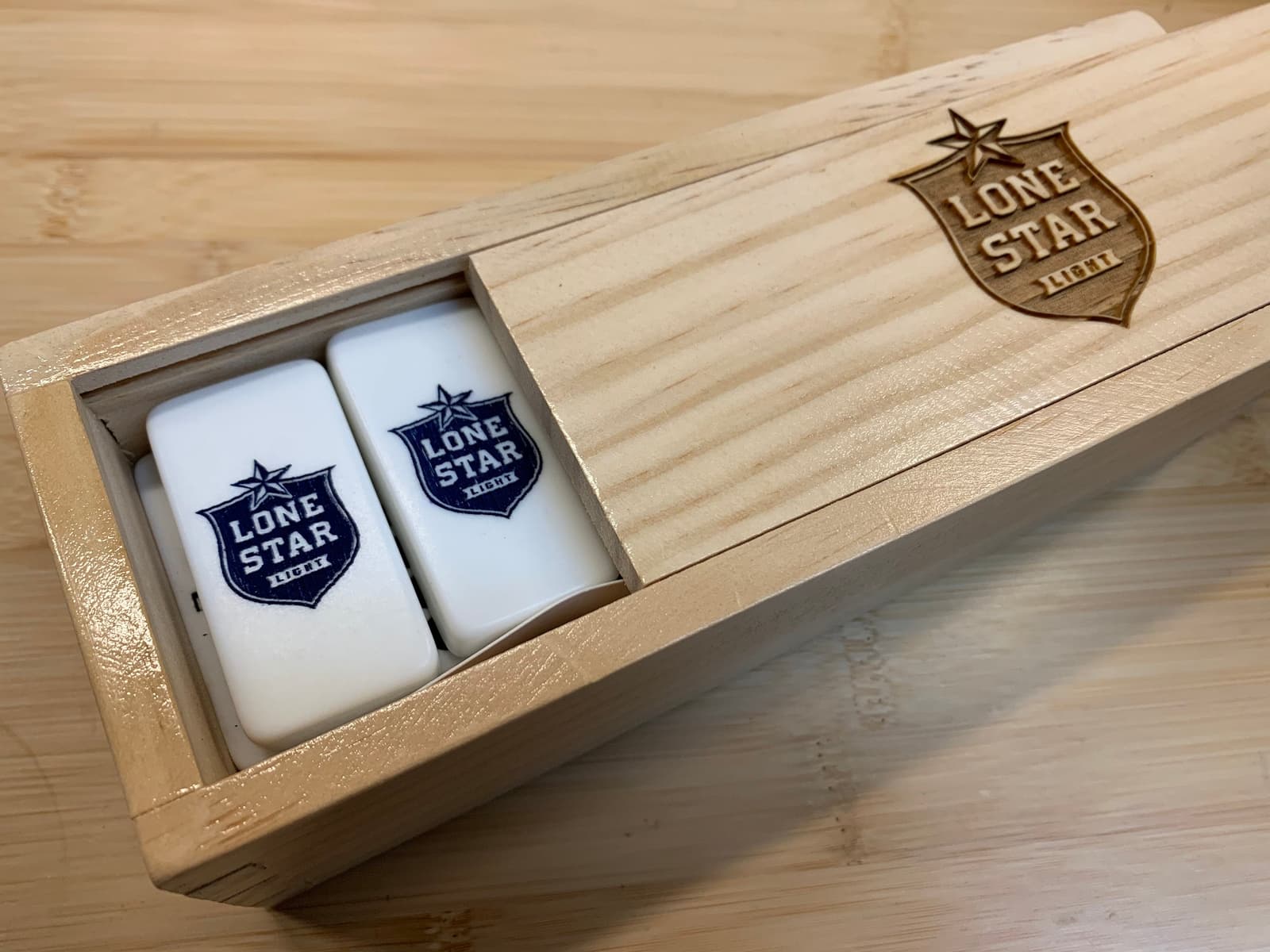 Juego de dominó personalizado con caja de madera, foto 5