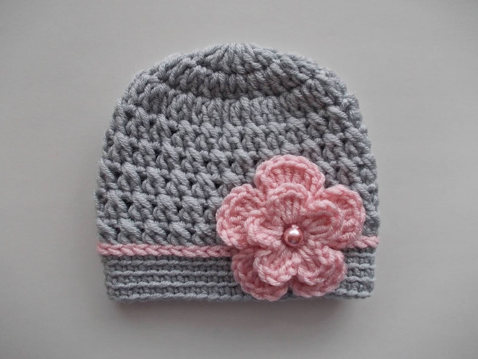 Gorro de ganchillo gris con flor rosa para bebé, foto 11