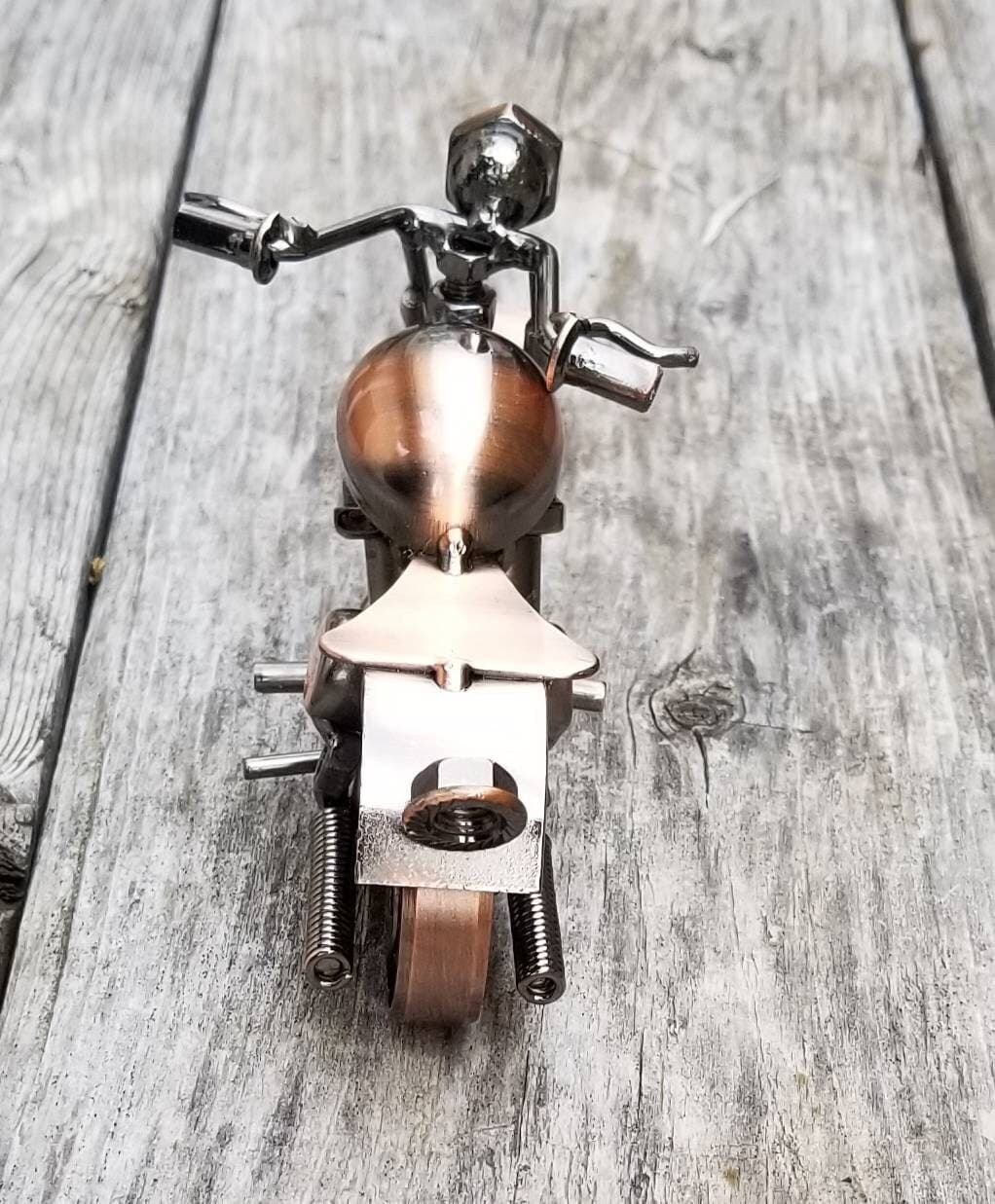 Mini moto de tuercas y tornillos, foto 7