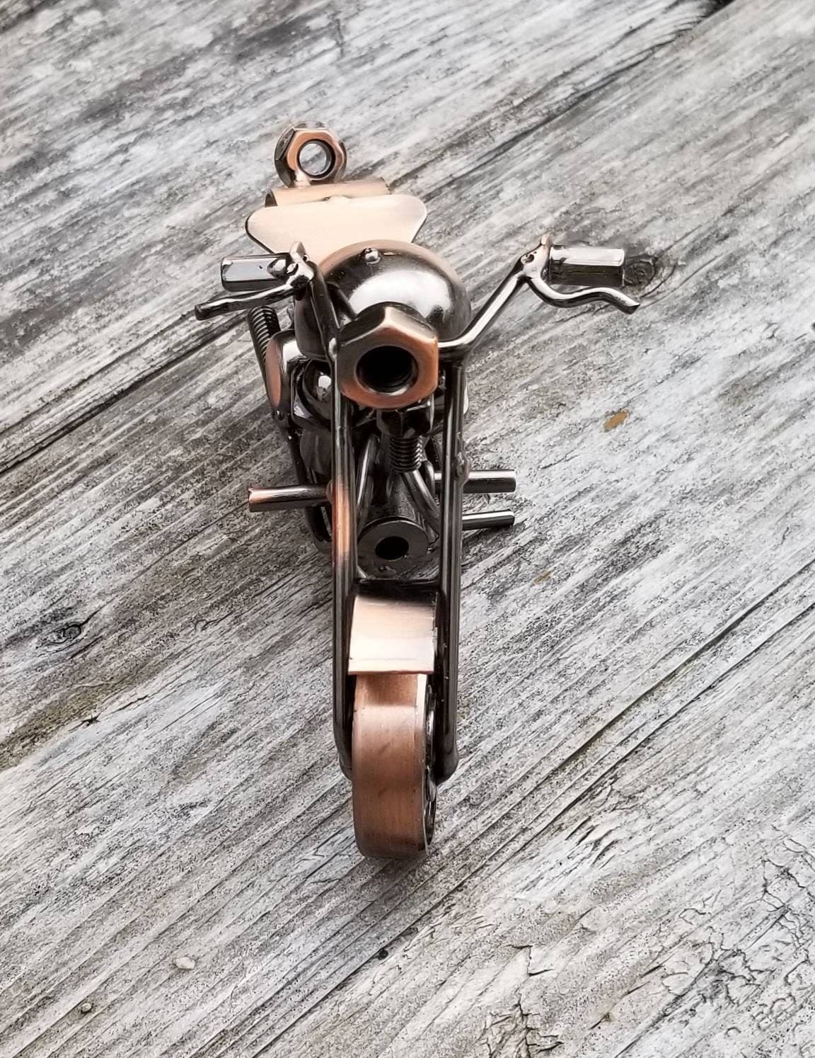 Mini moto de tuercas y tornillos, foto 8