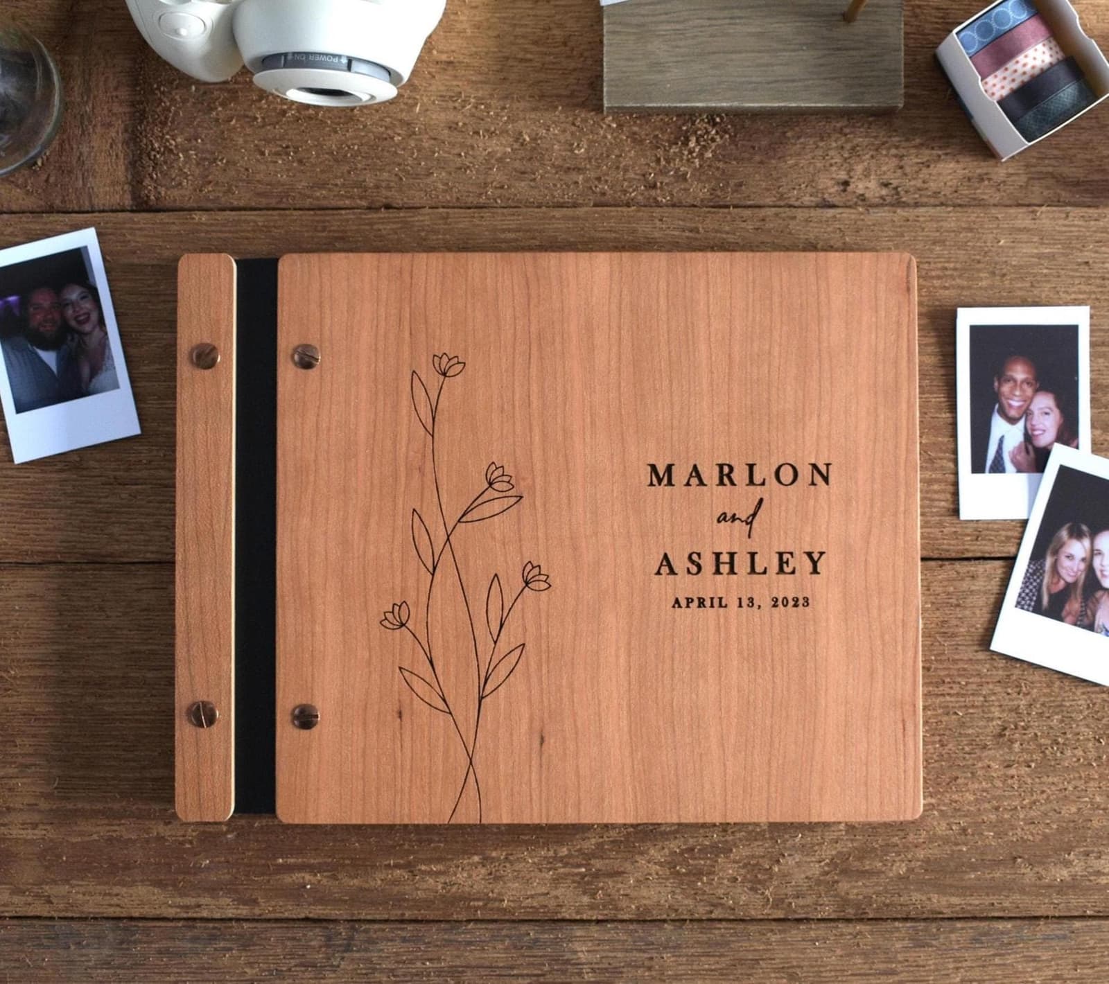 Libro de firmas en madera para boda