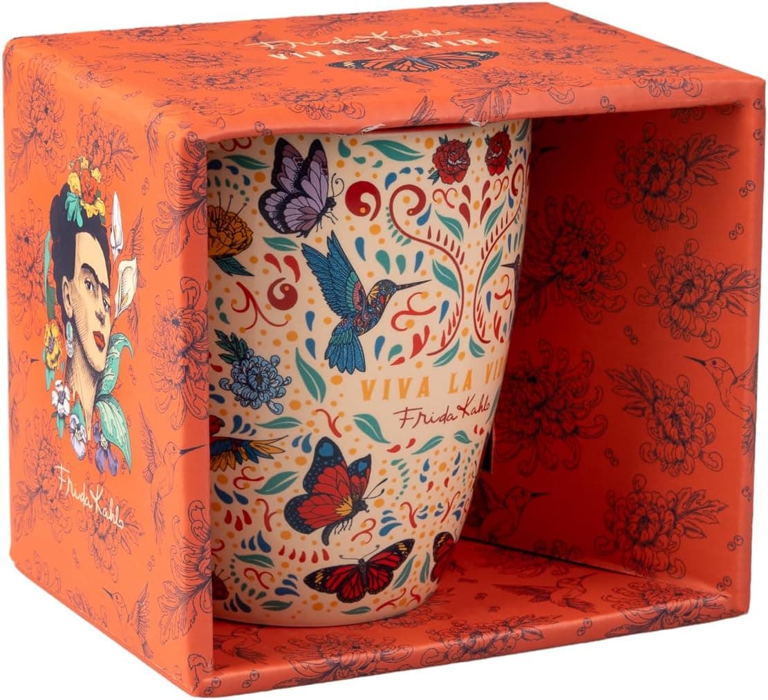 Detalle del estampado de la taza Frida Kahlo