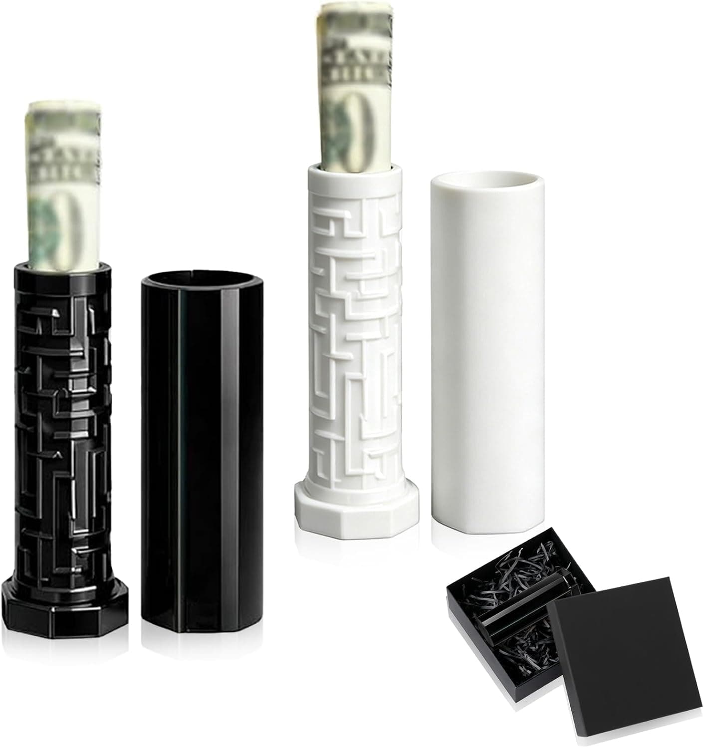 Dos tubos con relieve de laberinto, uno negro y otro blanco, cada uno con un billete asomando por arriba