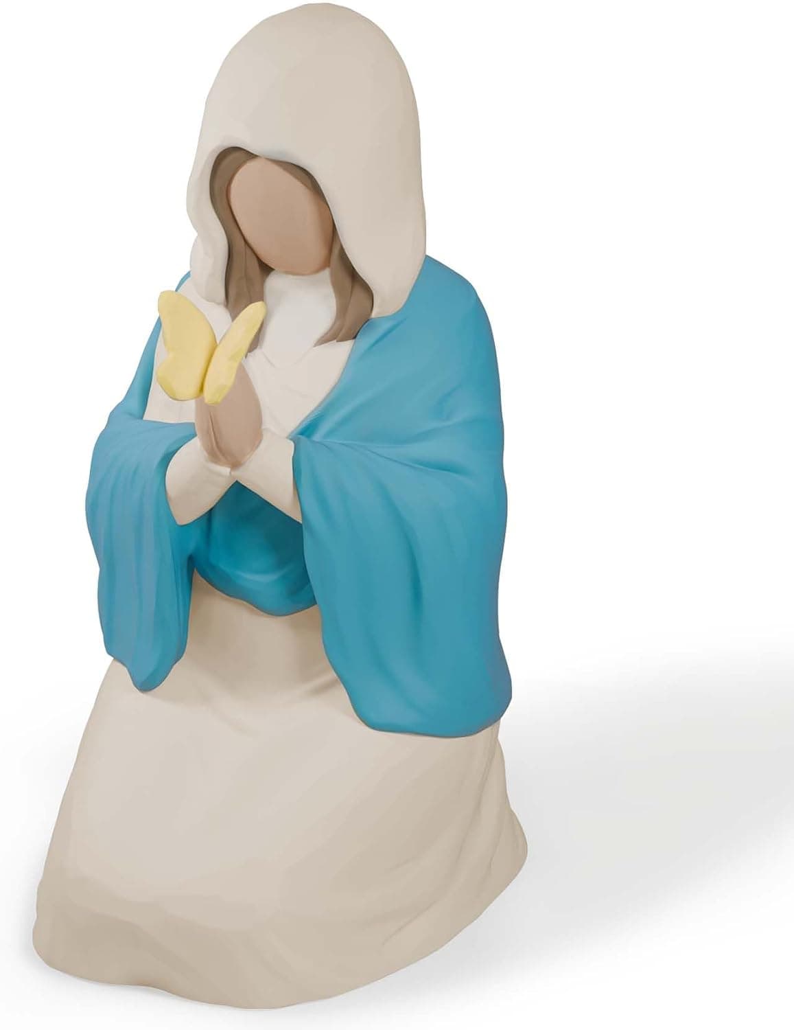 Estatua de resina de la Virgen María con una mariposa dorada en la mano