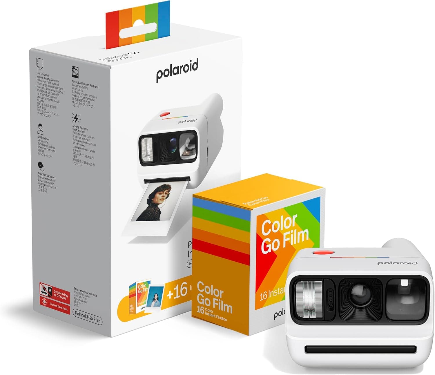 La Polaroid Go Gen 3 en blanco junto a su caja de película a color incluida