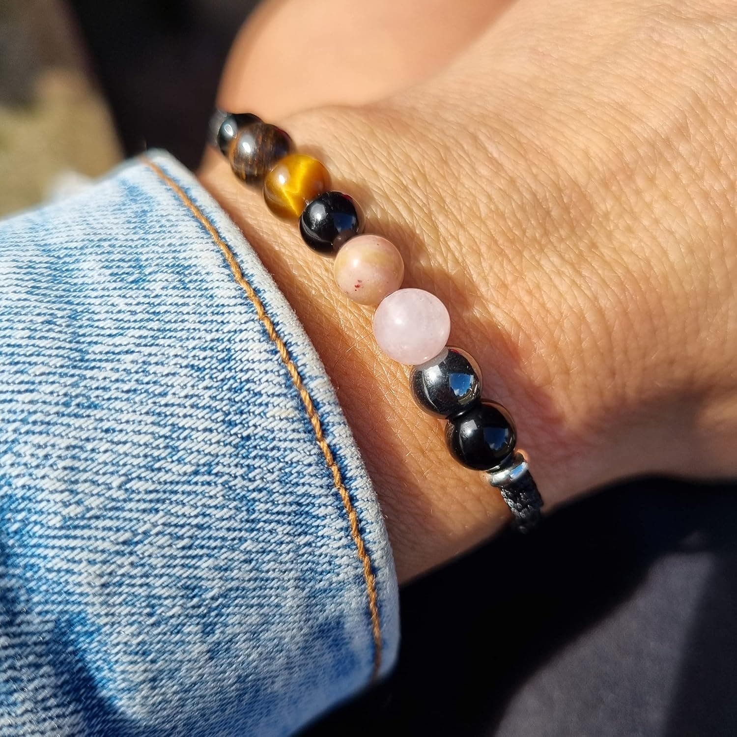 Pulsera elástica de turmalina negra y piedras semipreciosas