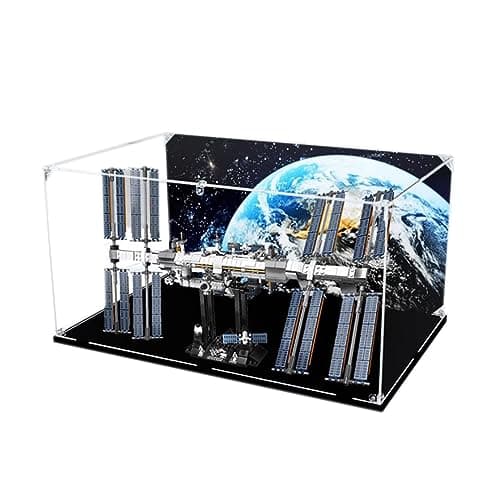 Vitrina acrílica transparente sobre una réplica LEGO de la Estación Espacial Internacional